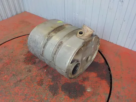 20579347 VOLVO Глушитель основной