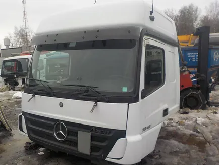 Кабина MERCEDES Низкая L, Отсутствует