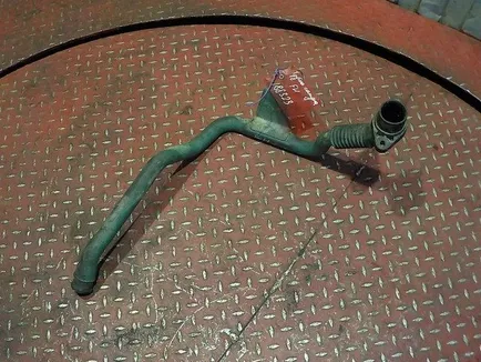 21169409 VOLVO Трубка сапуна, Отсутствует