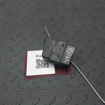 8157751 VOLVO Кнопка