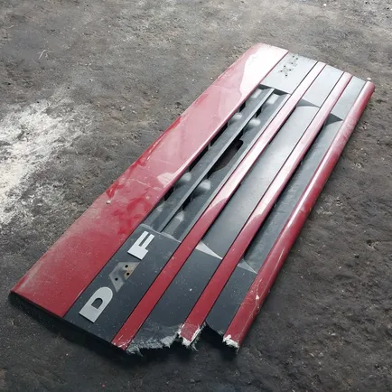 1644191 DAF Капот