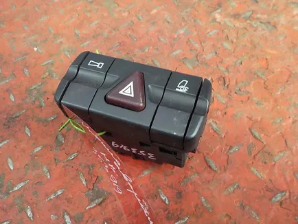 9434460523 MERCEDES Кнопка, Отсутствует