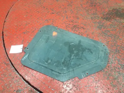 20746028 VOLVO Защита бака AdBlue