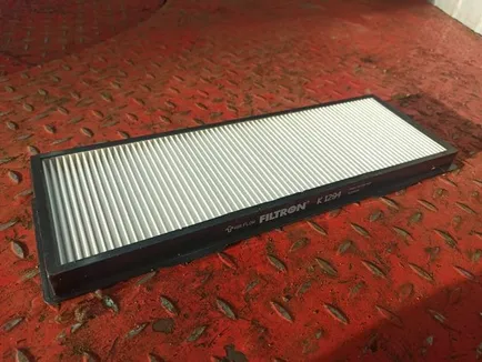 K1294 FILTRON Фильтр салонный