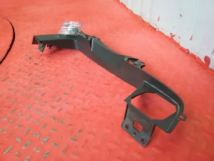 82498764 VOLVO Накладка торпедо