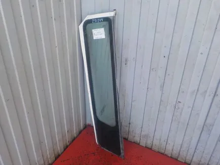 81629442005 MAN Стекло боковое