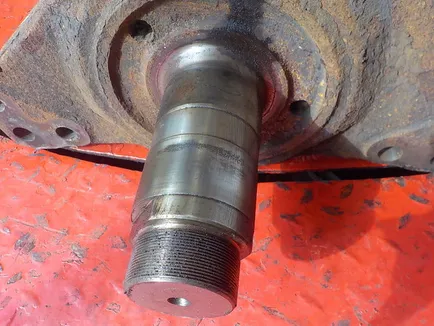 1691356 DAF Кулак поворотный правый