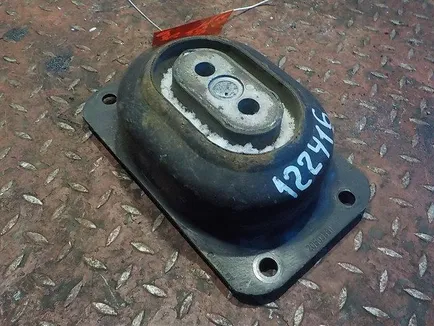 20503551 VOLVO Подушка двигателя