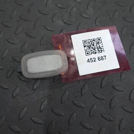 9608200501 MERCEDES Плафон салонный