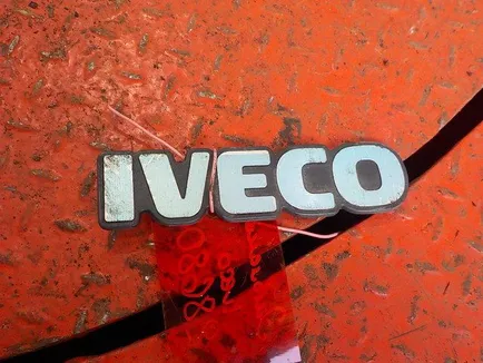 504276551 IVECO Эмблема