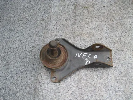 504037805 IVECO Кронштейн торсиона, Отсутствует