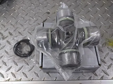 MCP27000 MERITOR Крестовина кардана