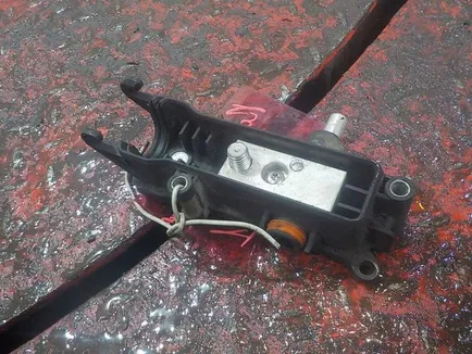 9305461140 MERCEDES Коробка распределительная