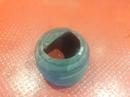 21917672 VOLVO Защита пневмоподушки