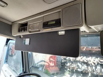 20379098 VOLVO Бардачок, Отсутствует