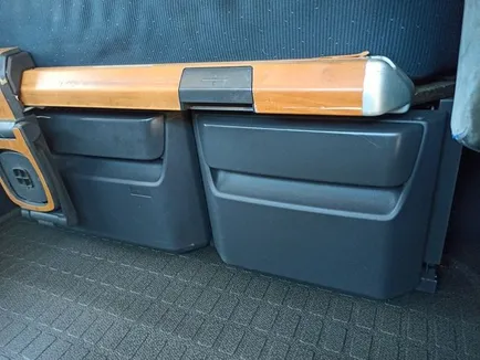 82072877 VOLVO Холодильник, Отсутствует