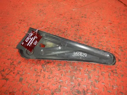 9436660114 MERCEDES Кронштейн подножки