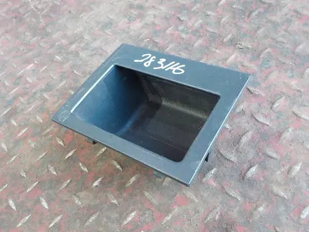 81617010244 MAN Бардачок