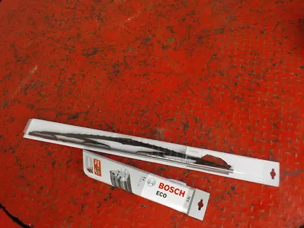 3397011549 BOSCH Щетка стеклоочистителя