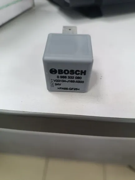 986332080 BOSCH Реле силовое