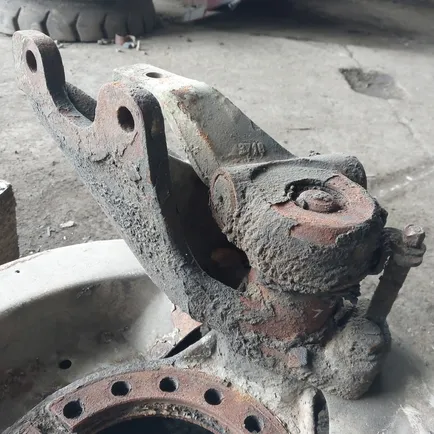5010260109 RENAULT Кронштейн энергоаккумулятора, Отсутствует