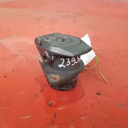 305458228 MERCEDES Розетка электрическая, Отсутствует