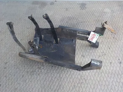 5010304184 RENAULT Кронштейн ресивера