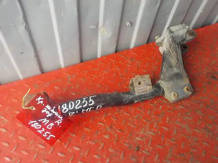 9303173642 MERCEDES Кронштейн кабины задний