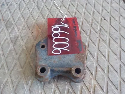 9416661126 MERCEDES Кронштейн подножки