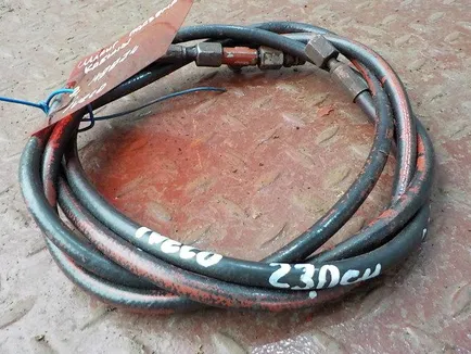 41002941 IVECO Шланг подъёма кабины