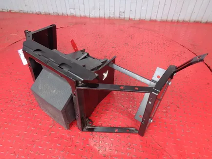 9436800064 MERCEDES Каркас торпедо