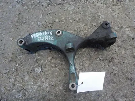 20459803 VOLVO Кронштейн генератора
