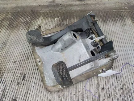 9702940001 MERCEDES Блок педалей