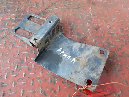 5010649199 RENAULT Кронштейн бампера правый, Отсутствует