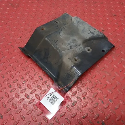 41218593 IVECO Кронштейн подножки