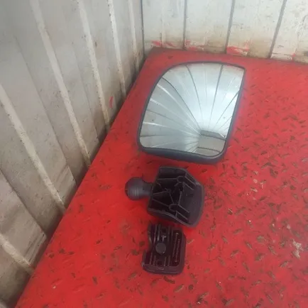 M4300185 MARSHALL Зеркало бордюрное