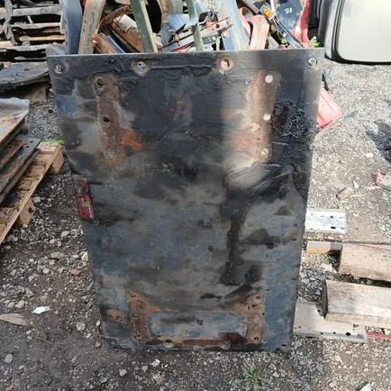 3153821 MERCEDES Проставка седла, Отсутствует