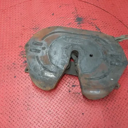 7420424368 RENAULT Седло
