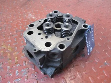 5410103320 MERCEDES Головка блока, Отсутствует