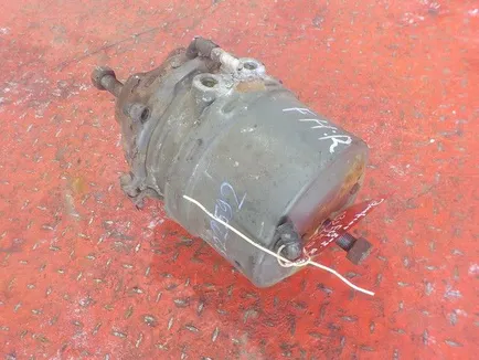 20466071 VOLVO Энергоаккумулятор, Отсутствует