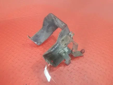 7482058621 RENAULT Кронштейн сепаратора