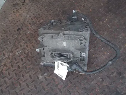 7420975695 RENAULT Блок AdBlue