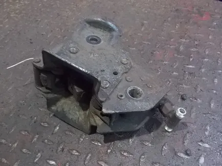 20443002 VOLVO Замок кабины
