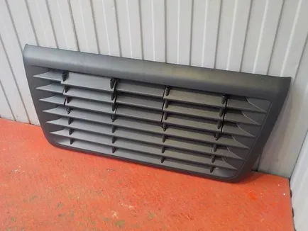 T09531006 TOPCOVER Решетка радиатора