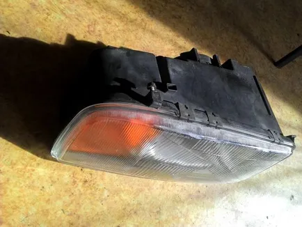 9418205361 MERCEDES Фара левая, Отсутствует