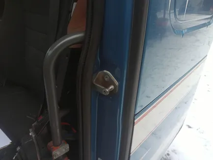 1619760 VOLVO Ответная часть замка двери