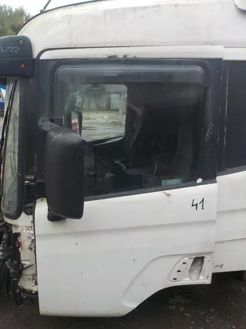 1476532 SCANIA Дверь левая, Отсутствует