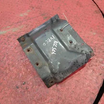 41218592 IVECO Кронштейн подножки