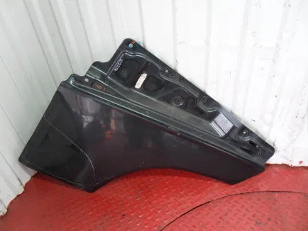 82107271 VOLVO Продолжение двери левое