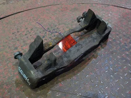 1622787 DAF Скоба суппорта заднего, Отсутствует